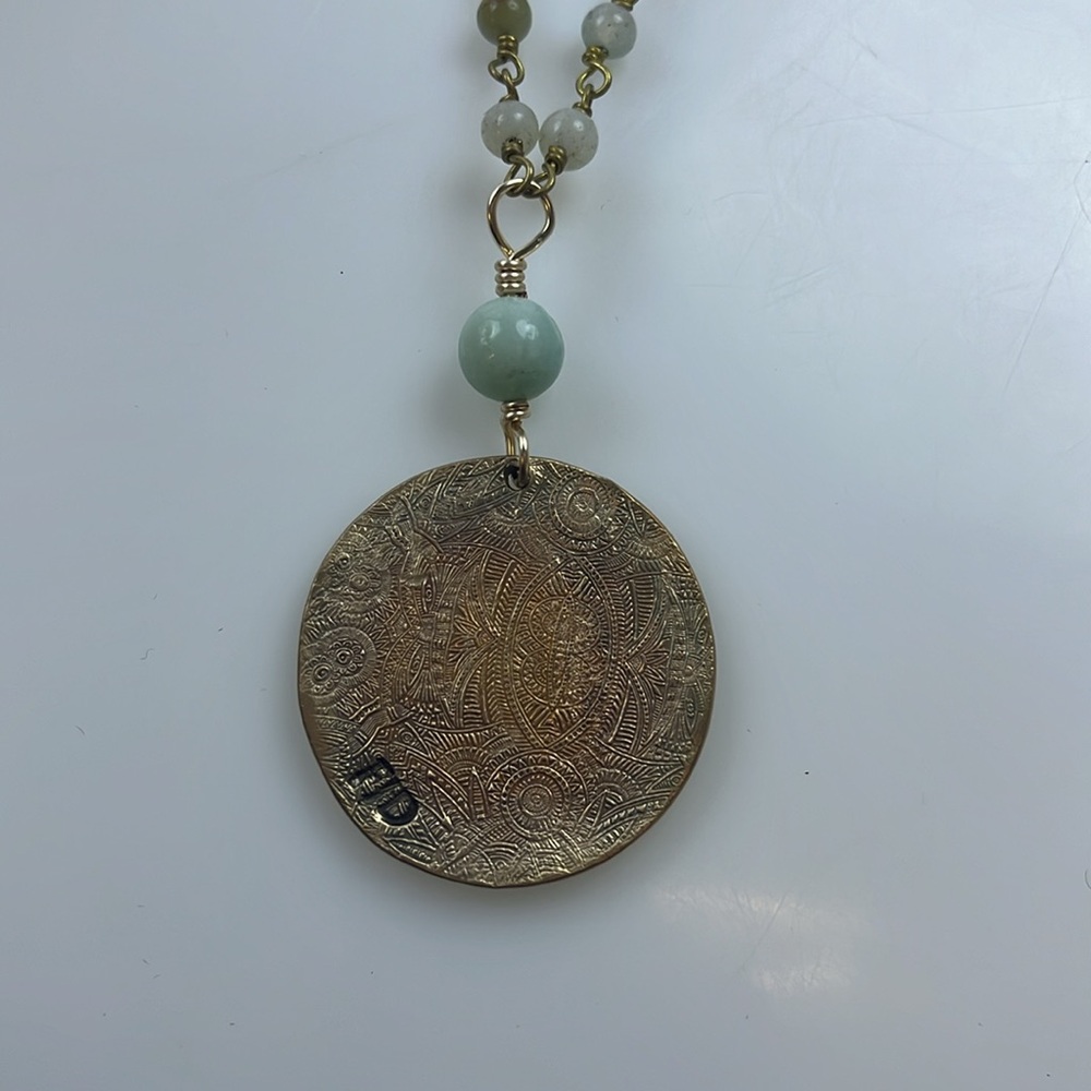 Beautiful Mandala Disc Pendant Long Statement Necklace HR13-18 - Picture 6 of 6